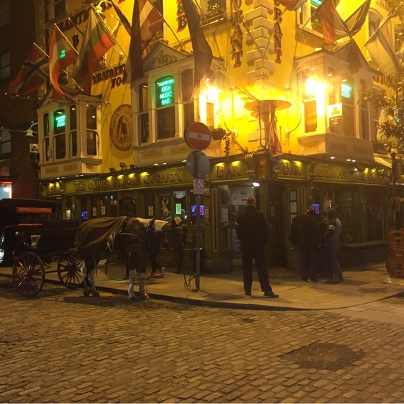 Meet your Posher, Feel Good Buys! - Picture 7 of 14